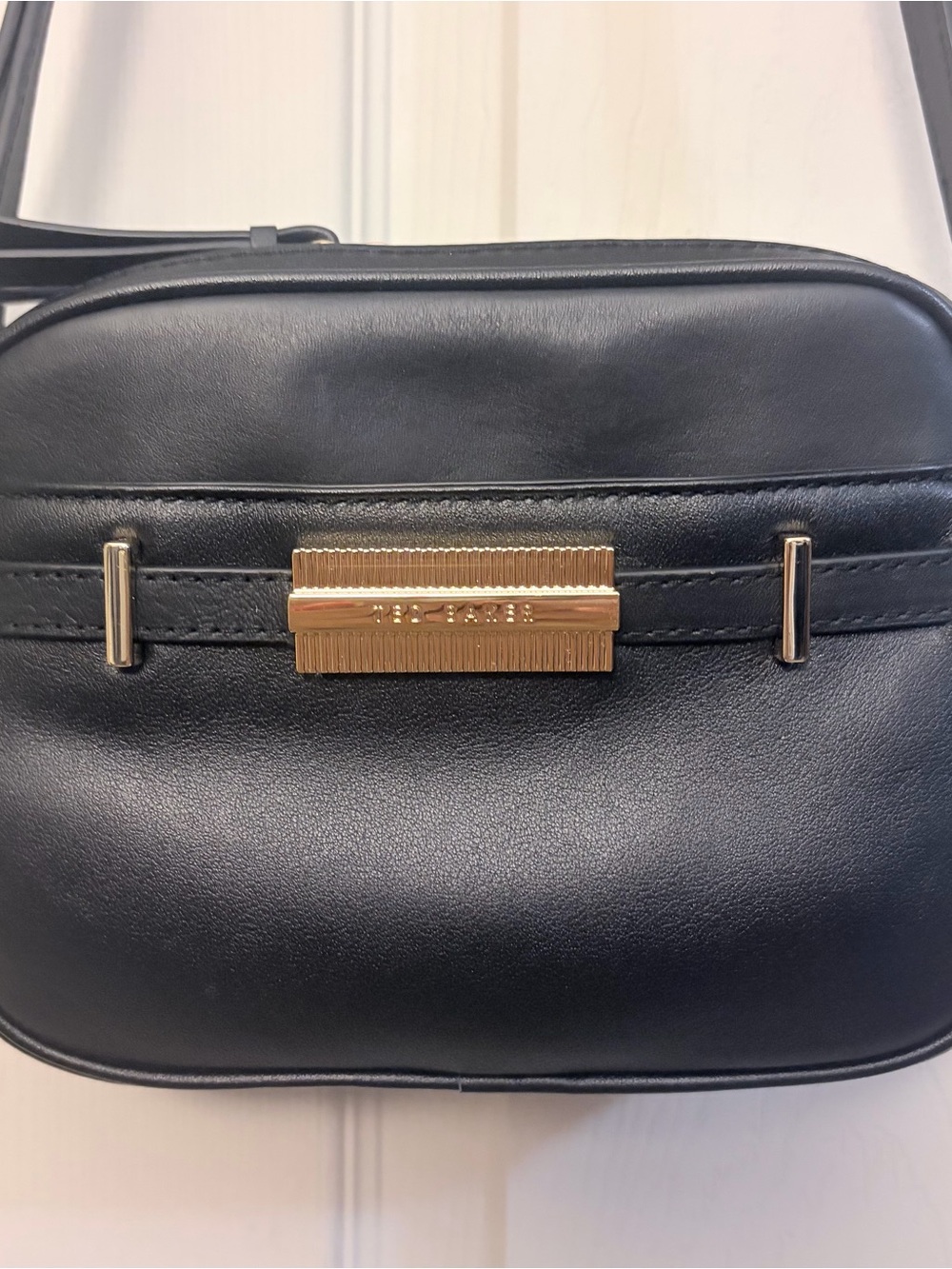 Ted Baker Black Leather Camera Crossbody Bag With Gold Hardware NWOT